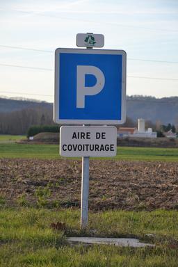 Aire de covoiturage Conseil général de l'Ariège. Source : http://data.abuledu.org/URI/56c6cfba-aire-de-covoiturage-conseil-general-de-l-ariege