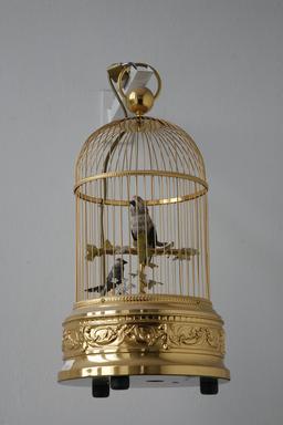 Automate des oiseaux en cage. Source : http://data.abuledu.org/URI/50ec6c03-automate-des-oiseaux-en-cage