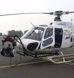 Caméra sur l'Eurocopter. Source : http://data.abuledu.org/URI/5328f538-camera-sur-l-eurocopter