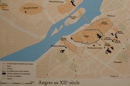 Carte d'Angers médiévale. Source : http://data.abuledu.org/URI/562ffc1c-carte-d-angers-medievale