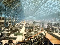 Exposition universelle à Paris en 1889. Source : http://data.abuledu.org/URI/56309c2b-exposition-universelle-a-paris-en-1889