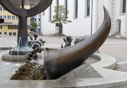 Fontaine de la corne d'abondance. Source : http://data.abuledu.org/URI/573d322e-fontaine-de-la-corne-d-abondance
