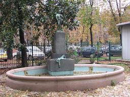 Fontaine de Pinocchio à Milan. Source : http://data.abuledu.org/URI/519e31f4-fontaine-de-pinocchio-a-milan