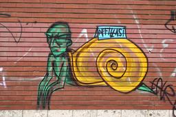Graffiti d'escargot à Milan. Source : http://data.abuledu.org/URI/5234fbb2-graffiti-d-escargot-a-milan