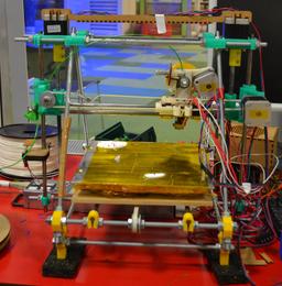 Imprimante 3D à la cité des sciences. Source : http://data.abuledu.org/URI/586050e1-imprimante-3d-a-la-cite-des-sciences