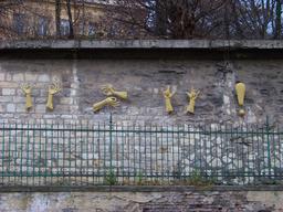 Inscription en langue des signes à Prague. Source : http://data.abuledu.org/URI/532954eb-inscription-en-langue-des-signes-a-prague