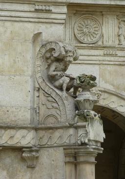 Maison Henry II à La Rochelle. Source : http://data.abuledu.org/URI/5821e97d-maison-henry-ii-a-la-rochelle