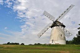Moulin à vent. Source : http://data.abuledu.org/URI/501e2c2c-moulin-a-vent