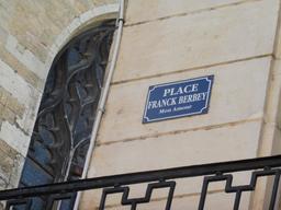 Place Franck Berbey à Dijon. Source : http://data.abuledu.org/URI/59268e0a-place-franck-berbey-a-dijon