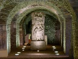 Salle gallo-romaine au musée archéologique de Dijon. Source : http://data.abuledu.org/URI/5820cb1d-salle-gallo-romaine-au-musee-archeologique-de-dijon