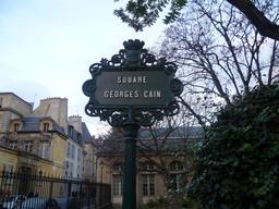 Square Georges Cain à Paris. Source : http://data.abuledu.org/URI/548b3081-square-georges-cain-a-paris