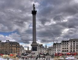 Trafalgar Square à Londres. Source : http://data.abuledu.org/URI/52b97a93-trafalgar-square-a-londres