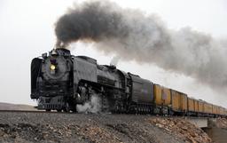 Train à vapeur Union Pacific 844. Source : http://data.abuledu.org/URI/56574559-train-a-vapeur-union-pacific-844