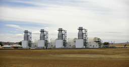 Usine de production d'électricité. Source : http://data.abuledu.org/URI/501e2677-usine-de-production-d-electricite