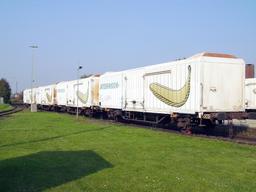 Wagon frigorifique pour le transport de bananes. Source : http://data.abuledu.org/URI/53610d95-wagon-frigorifique-pour-le-transport-de-bananes