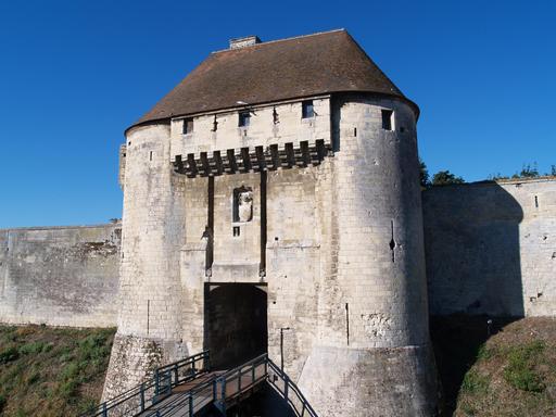 Porte des Champs du château de Caen