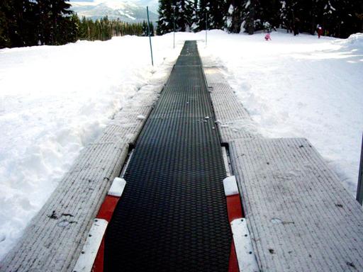 Tapis roulant en station de ski